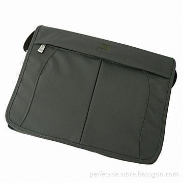 Men's Messenger Bag, 13-inch, Quality Nylon Material, Fashionable and Sports Design